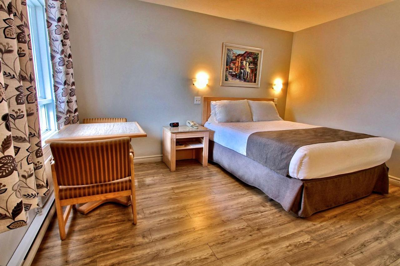 Hotel-Motel La Difference Sainte-Marie Eksteriør billede