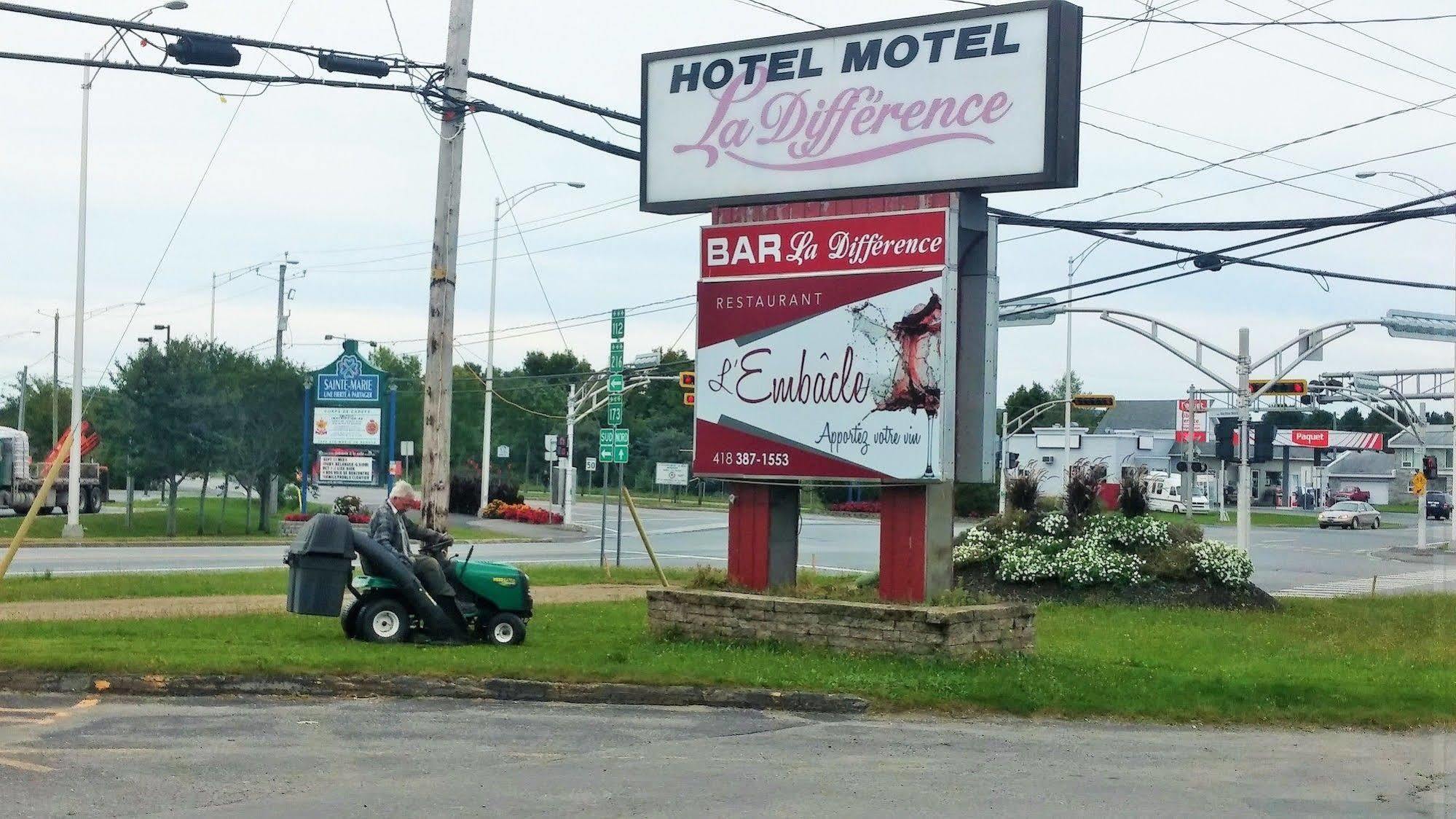 Hotel-Motel La Difference Sainte-Marie Eksteriør billede